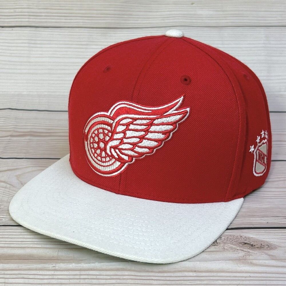 Mitchell & Ness Detroit Red Wings NHL Hat Flat Bill Snapback Cap Red White Logo - Picture 12 of 12